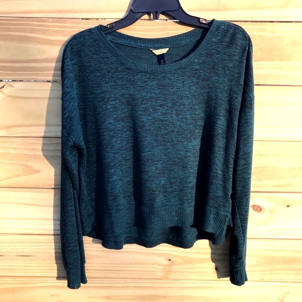 Prince & Fox Sweater Size Medium Green